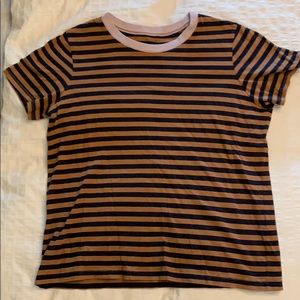 Basic stripe tee!